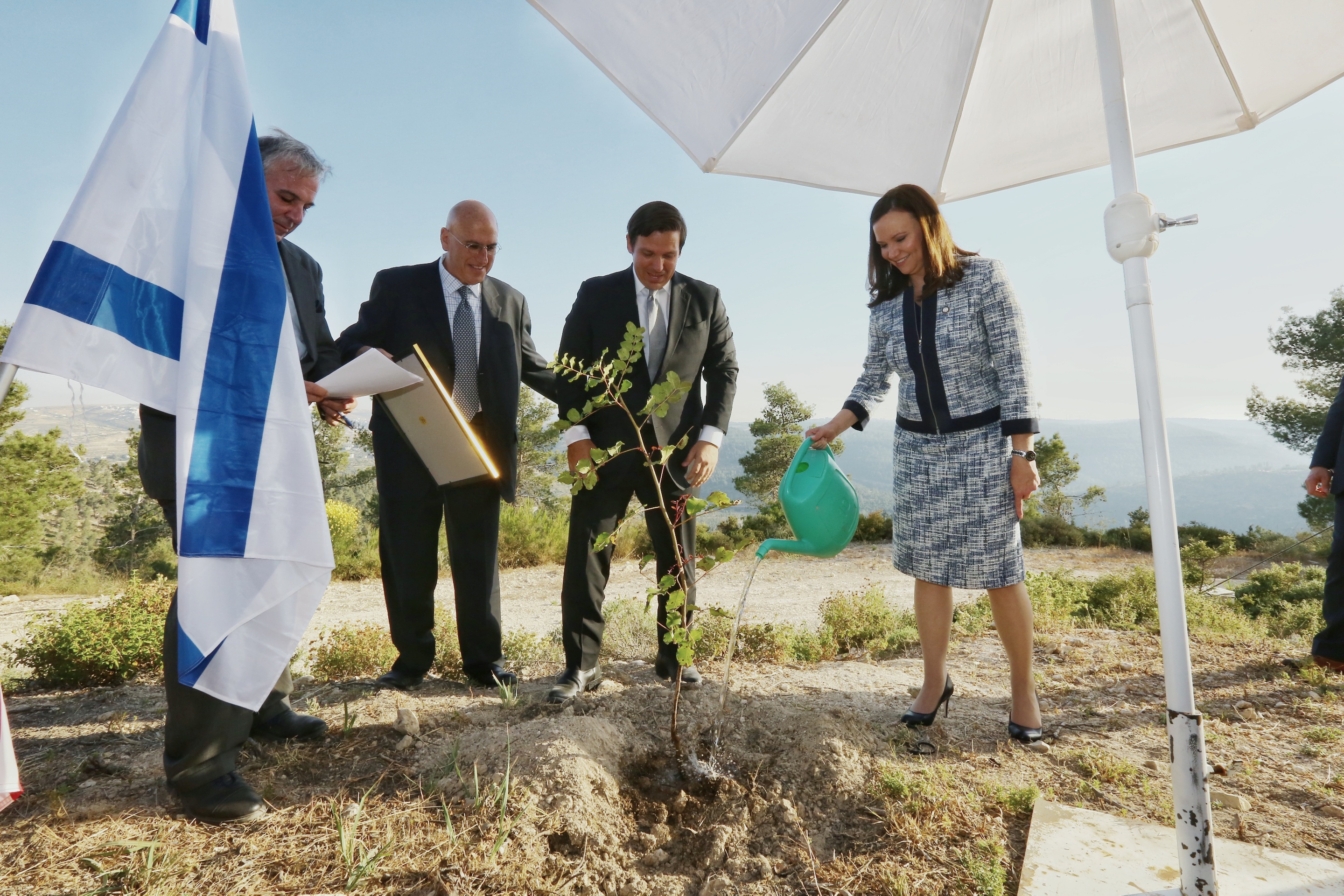   PHOTO RELEASE: Governor Ron DeSantis Plants Tree in John F. Kennedy Peace Forest on Anniversary of JFK’s Birthday